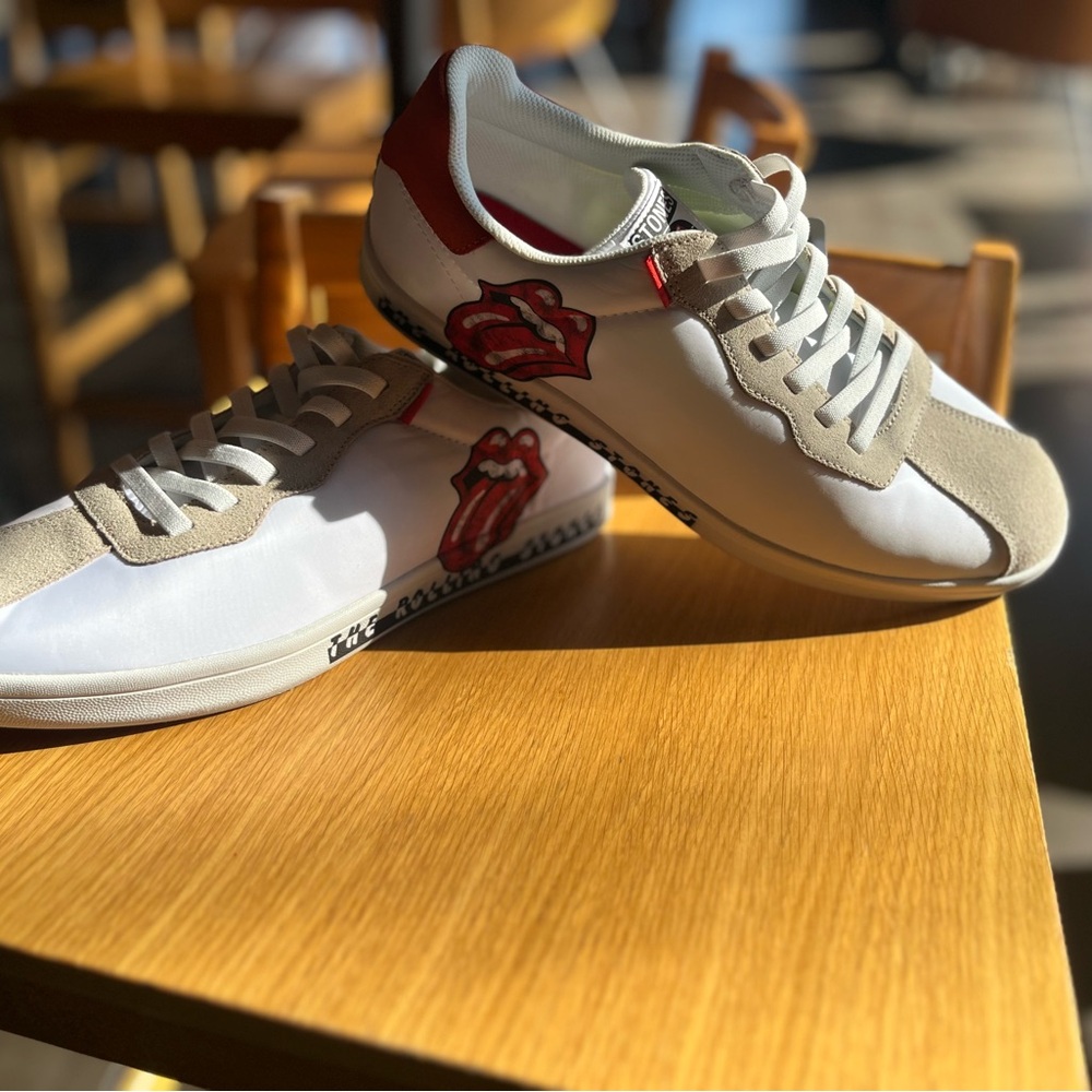 Skechers x Rolling Stones Men's Classic Cup Stones Invasion Sneakers Size 11